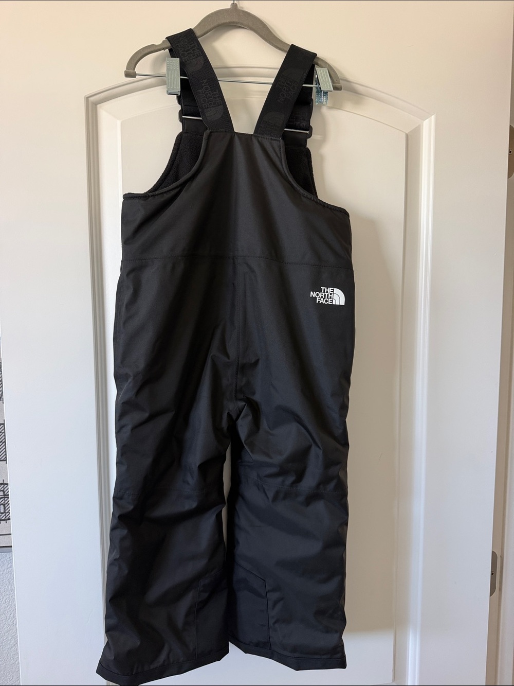 The North Face Black Kids Snow Overalls Bibs size 4t - Picture 4 of 6